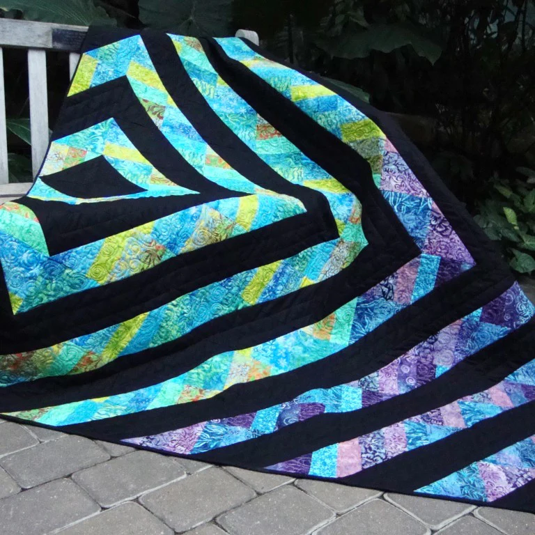 Stripping in Paradise - Image 3